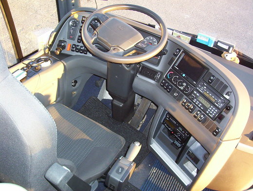 Autobus VOLVO 9B4 2728
