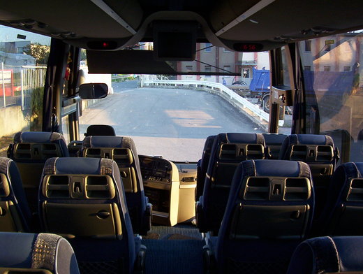 Autobus VOLVO 9B4 2728